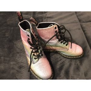 Dr. Martens Rainbow Pascal Glitter